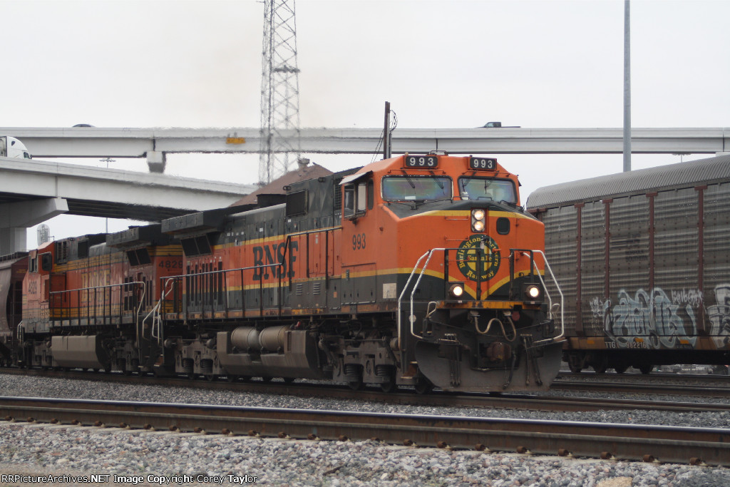 BNSF 993